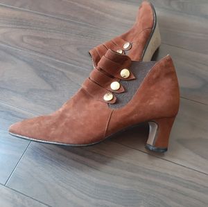 HOST PICK Louisa Effe vintage  ankle boots made in Italy - real leather elegant